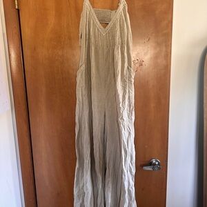 Free People Beige Wide Leg Jumpsuit ☀️